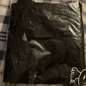 new black cartoon tee